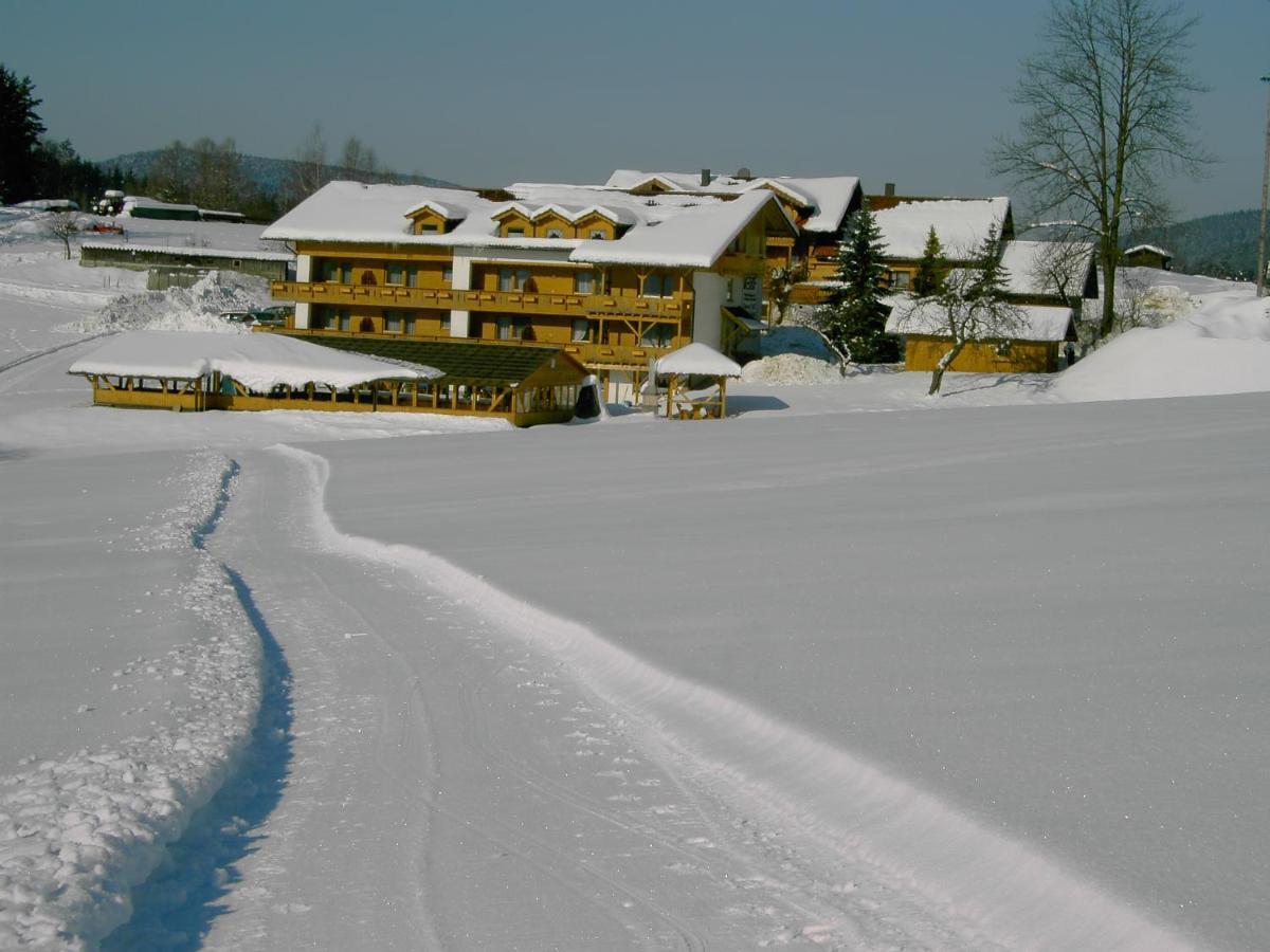 Pension Weghof Mit Gasthaus Bobrach ภายนอก รูปภาพ